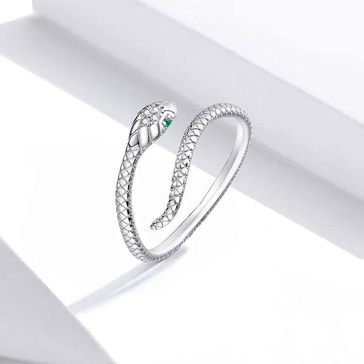 Green Zircon Retro Snake Ring