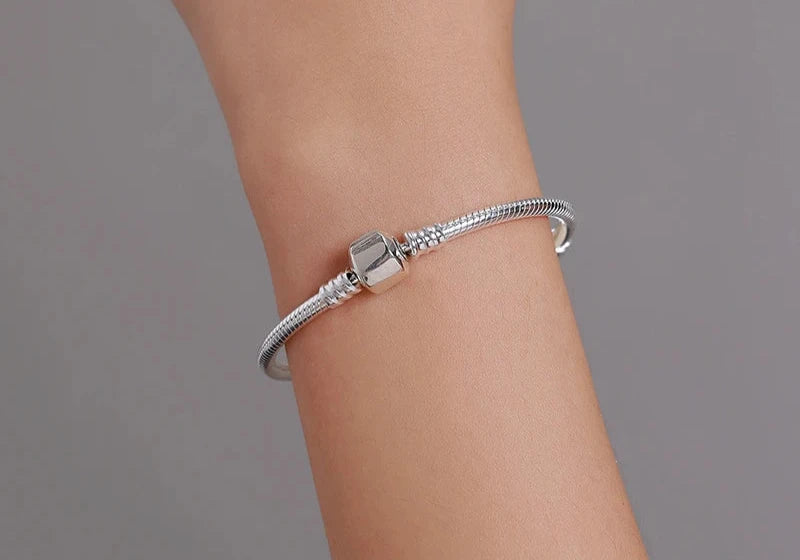 925 Sterling Silver Snake Charm Bracelet